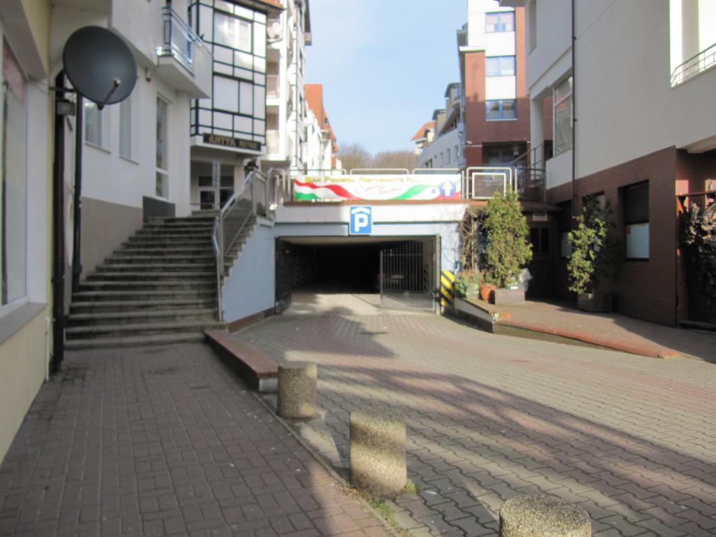 Apartament Portowy Z Garazem, Ul Towarowa Kolberg Exterior foto