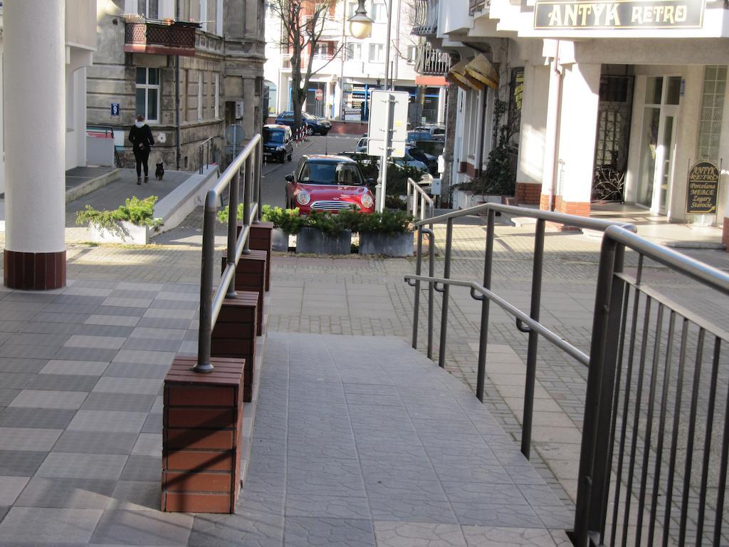 Apartament Portowy Z Garazem, Ul Towarowa Kolberg Exterior foto