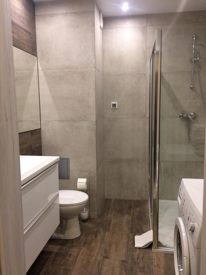 Apartament Portowy Z Garazem, Ul Towarowa Kolberg Exterior foto